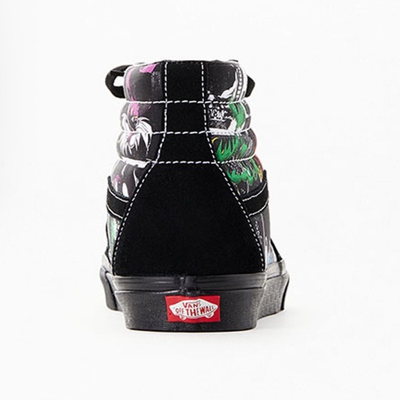 Vans x Disney Villains Sk8-Hi Shoes Men’s Size 6.5 Women’s Size 8 NWT - Picture 2 of 12